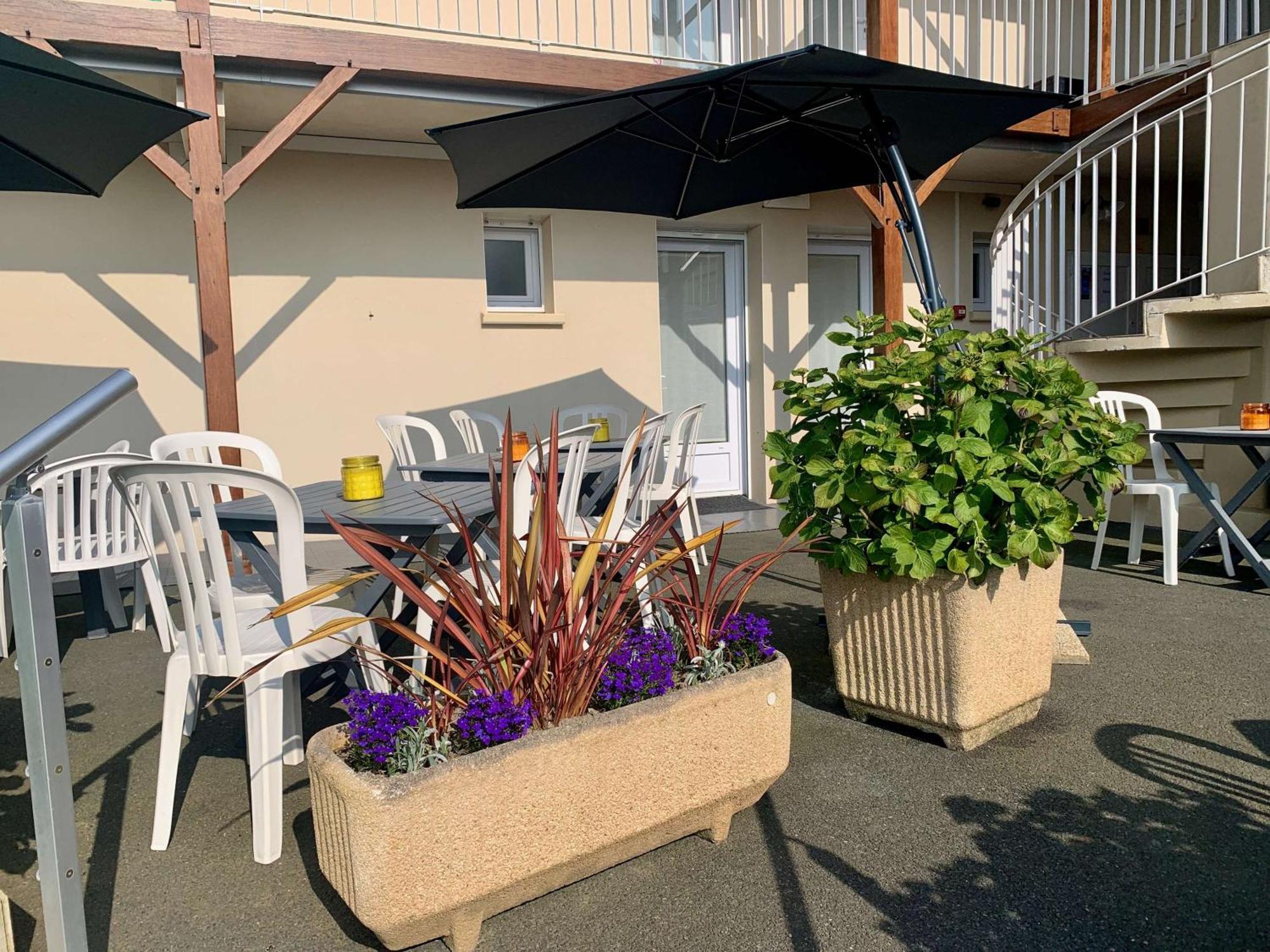 Brit Hotel Lannion-Perros Guirec Exterior photo